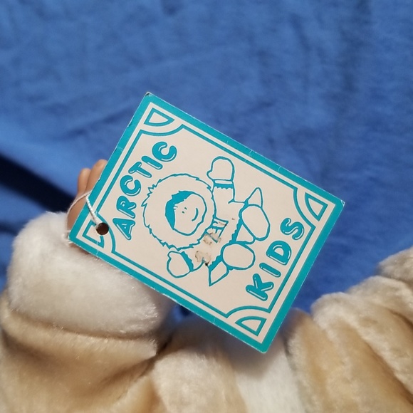 Eskimo Doll with blinking eyes. BRAND NEW with tag - Picture 2 of 8